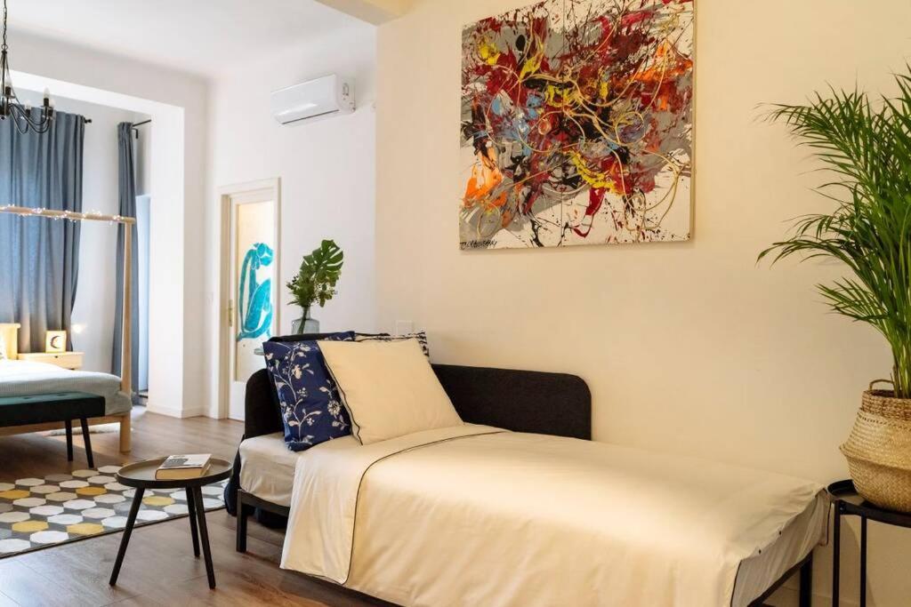 Ferienwohnung La Dame Bleue Bukarest Exterior foto